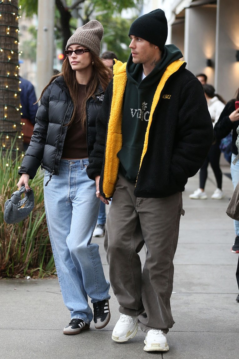 Jakna, ki je postala najbolj zaželen kos te zime