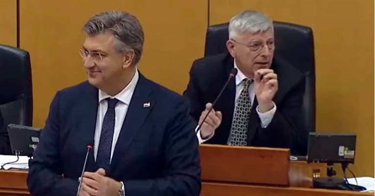 VIDEO Možemo: Ovo je razlog zbog kojeg smo bučali dok je Plenković govorio