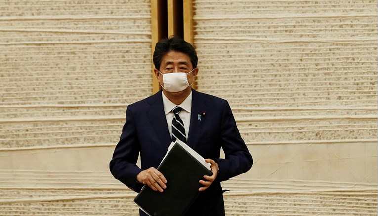 Japanski ministar potiče rad od kuće
