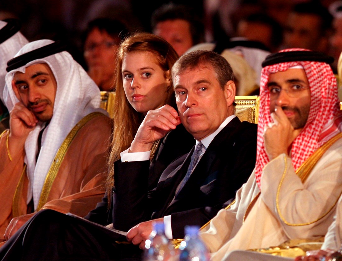 Kako si je Beatrice priuštila život na visokoj nozi u svojim dvadesetima?