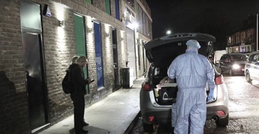 Londonska policija pronašla mrtvo tijelo djevojke u kovčegu u hostelu