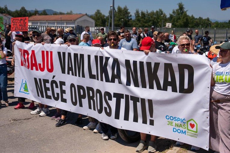 Tko je sve znao za tone opasnog otpada koji je stizao u Liku?
