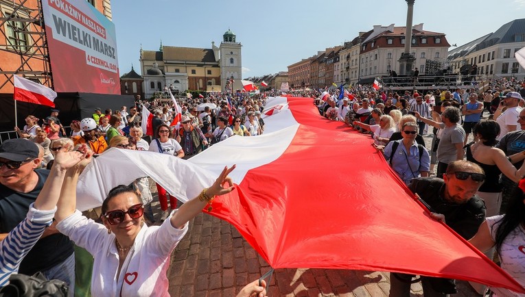 Poljska odlučila: Referendum o umirovljenju isti dan kad i izbori