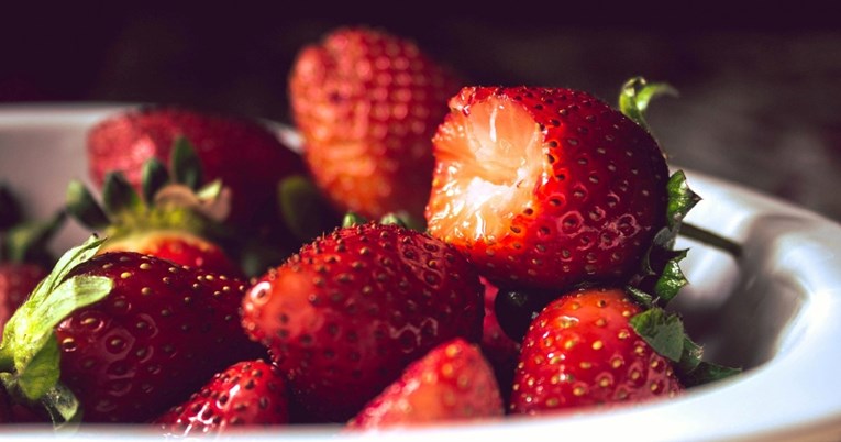 Jedenje 5 vrsta voća pomoći će vam da budete hidrirani i da gubite kilograme