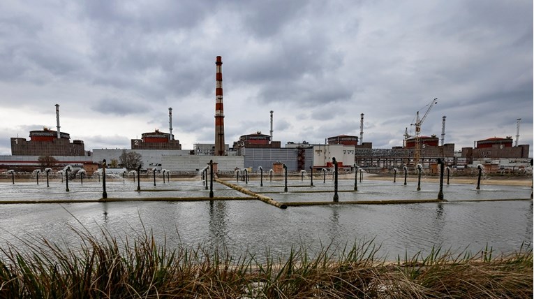 Rusija: Zbog visoke razine vode ugrožena brana pored nuklearke Zaporižja