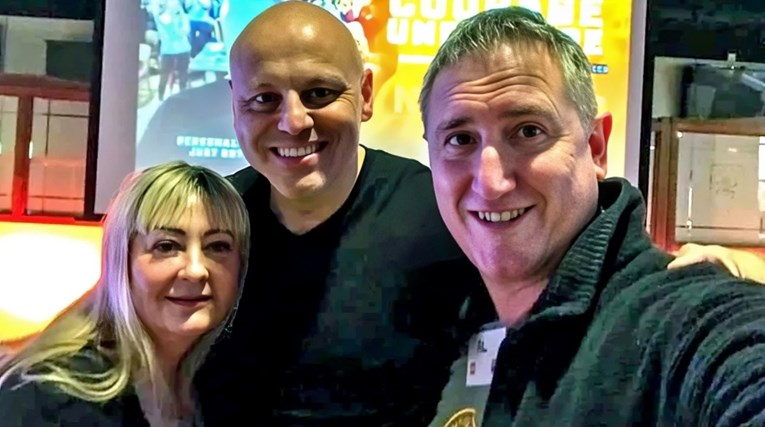 Upoznali su se na 30 sekundi, a onda je progonila Britanca četiri godine