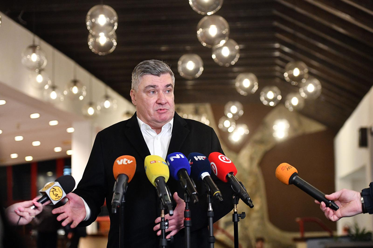 HDZ: Milanović je licemjer. Prisjetimo se kako ljevica "štiti Ustav"