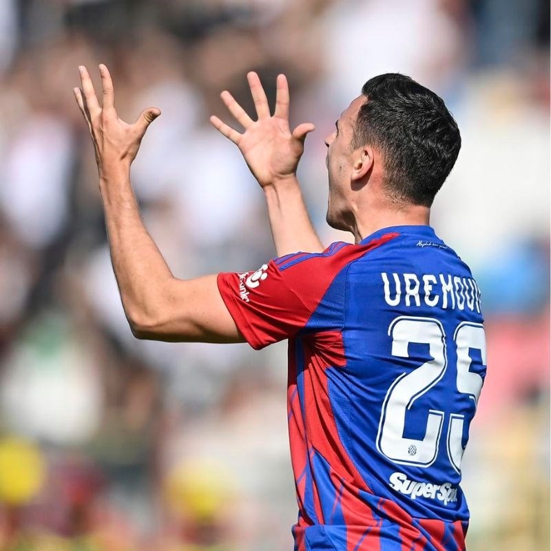 Hajduk u ogromnom problemu. Sezona počinje za tri dana, ima jednog stopera