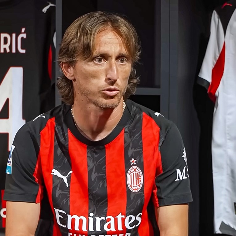VIDEO Modrić otkrio zašto je izabrao Milan. "Želio sam to od početka"