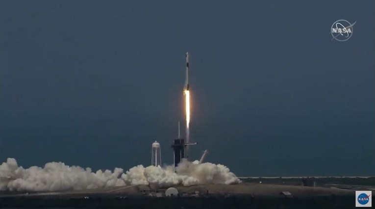 VIDEO Povijesni prizor: Ovo je trenutak kada je SpaceX lansirao astronaute u svemir