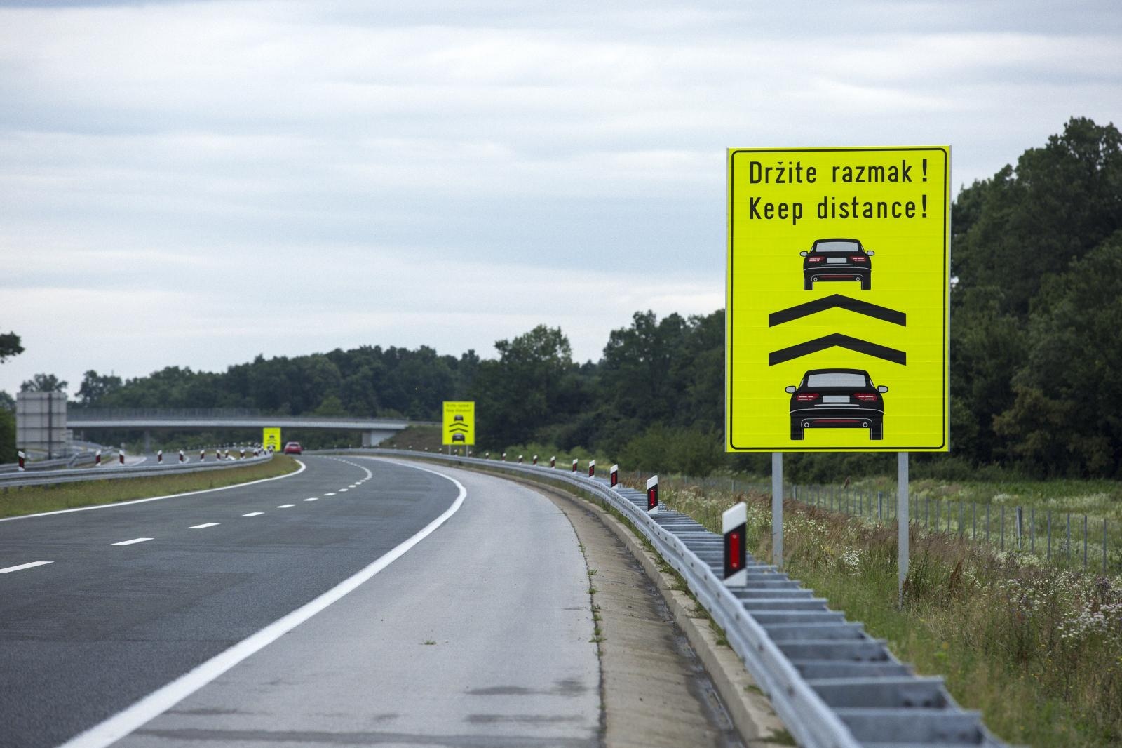 Oprez na autocesti A1, vozilo je naletjelo na životinju