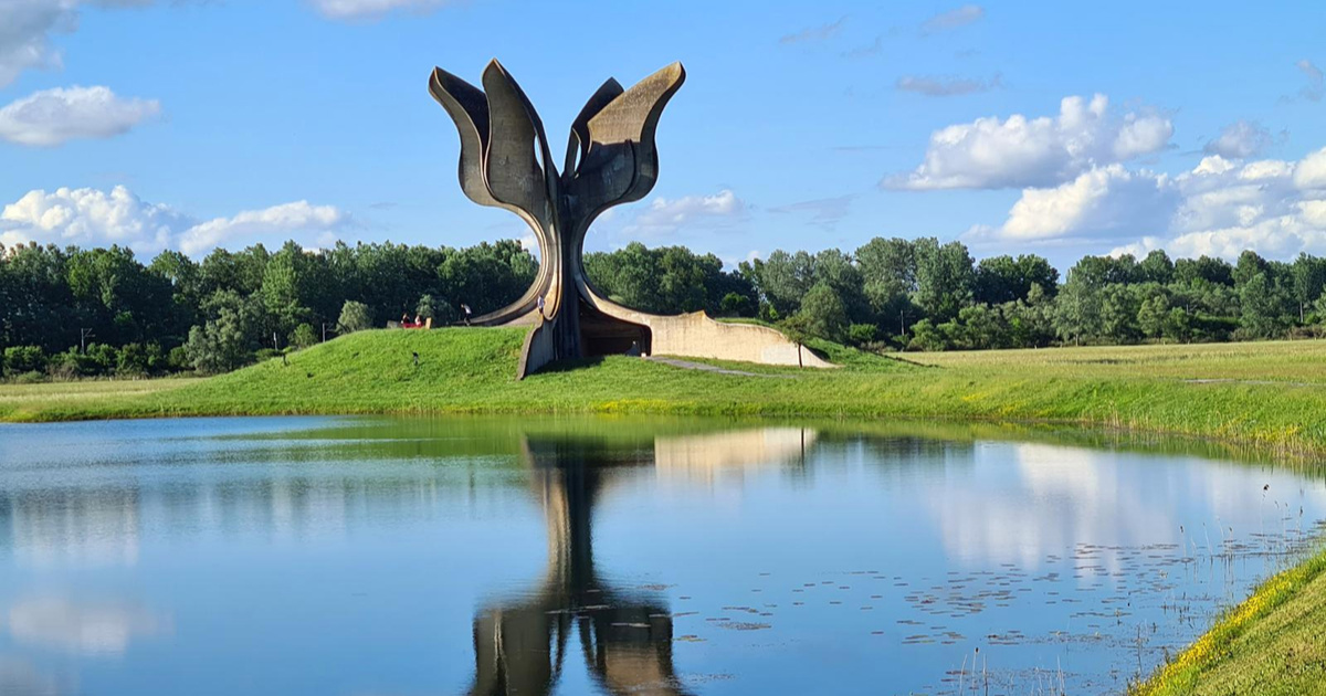 Eurozastupnik srpskog podrijetla organizirao izložbu o Jasenovcu u EU parlamentu