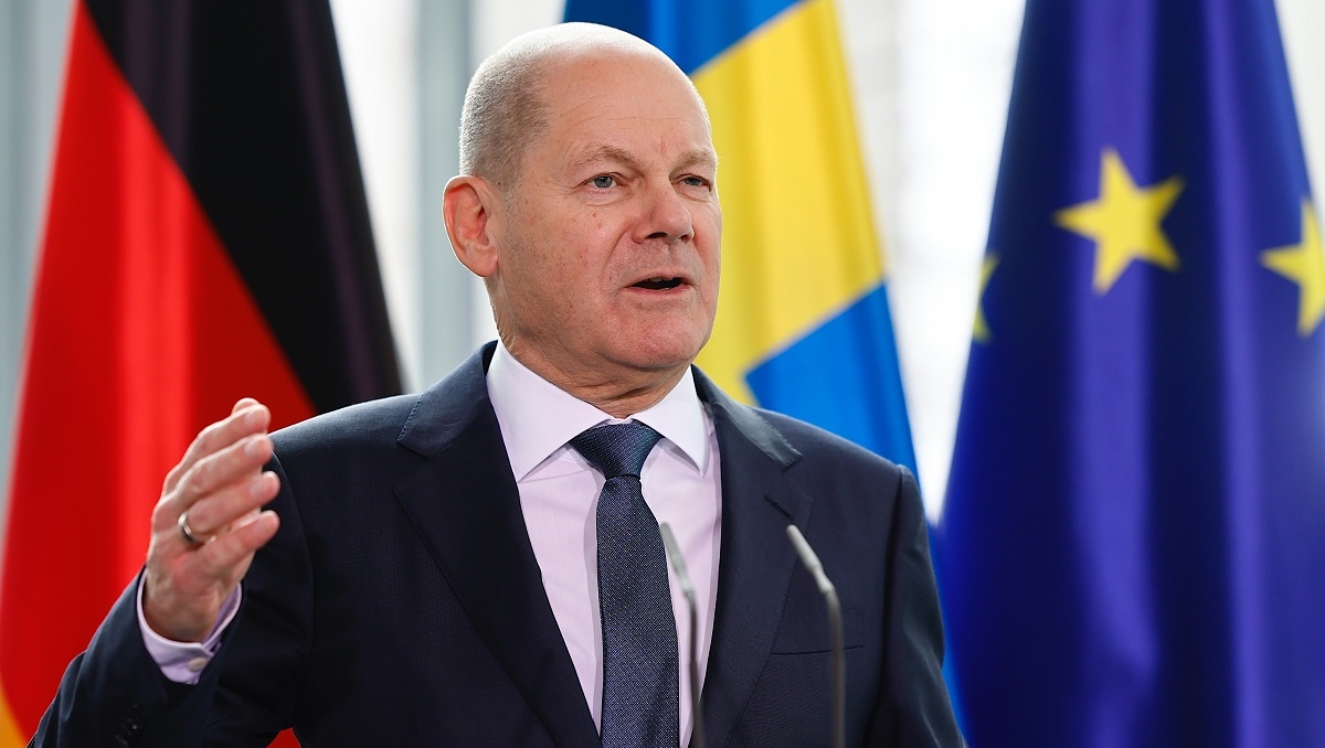 Scholz: Ukrajinu treba opskrbiti streljivom što je brže moguće