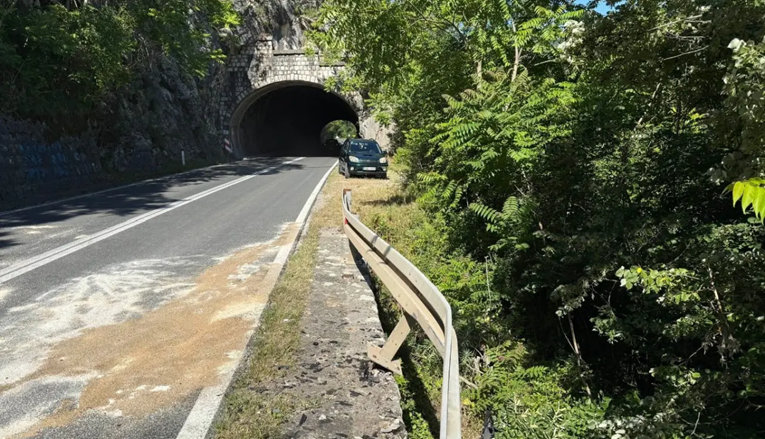 Pijani vozač usmrtio dva mladića i djevojku u BiH. "Tek su počeli živjeti"