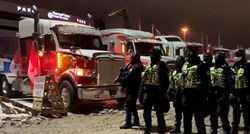 Snajperisti čuvali policiju dok je kamiondžijama u Ottawi prekidala opskrbu gorivom