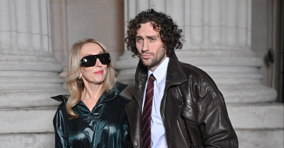 Aaron Taylor-Johnson (35) u Parizu pozirao s 23 godine starijom suprugom