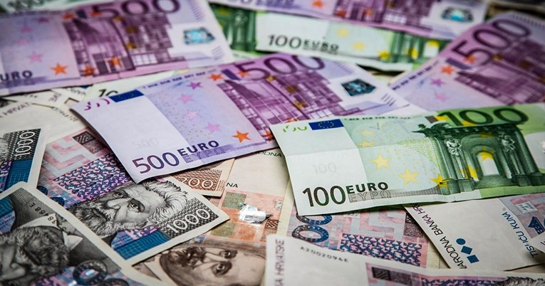 Što je u Sloveniji poskupjelo, a što pojeftinilo kad su uveli euro?