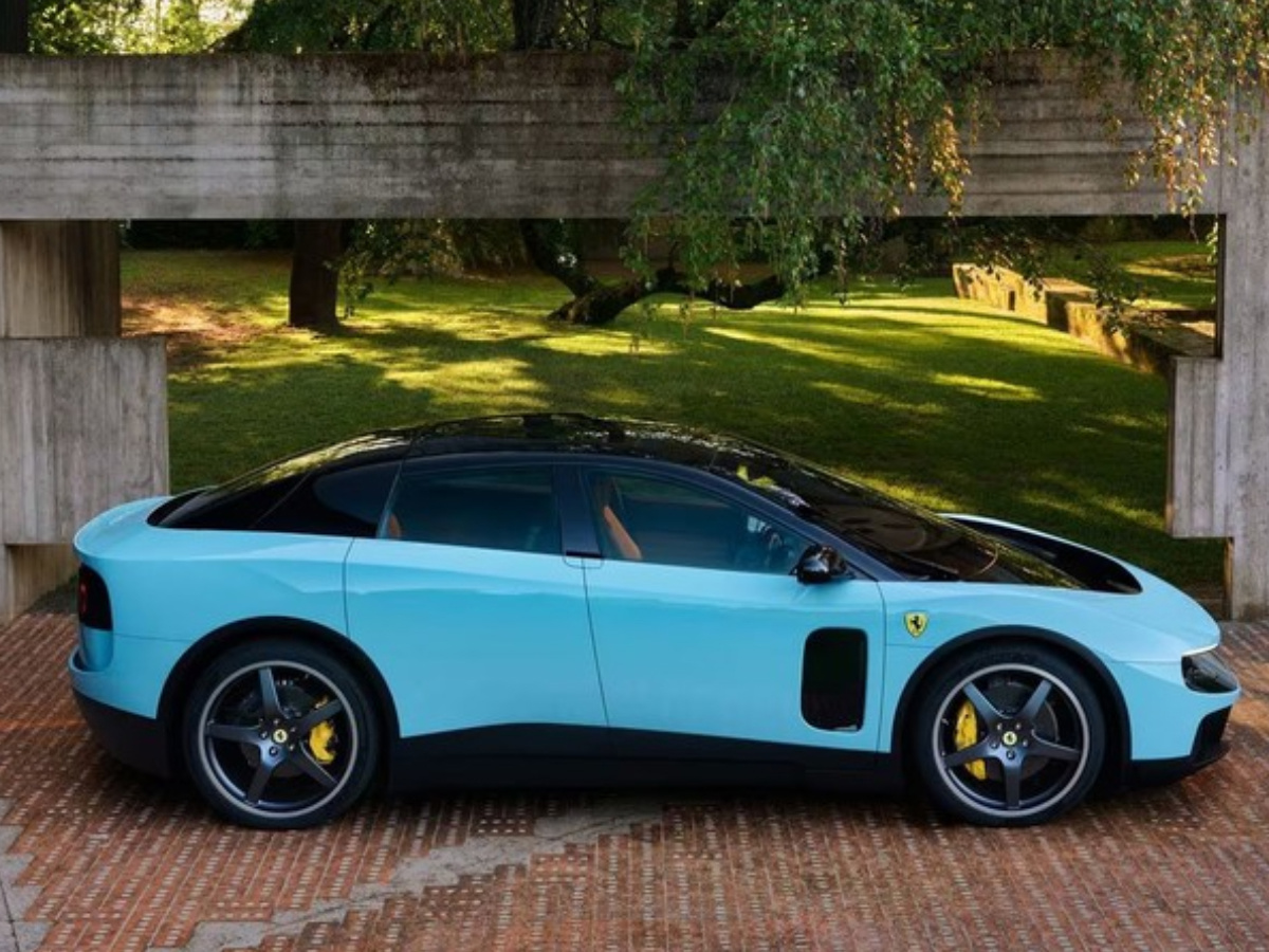 Talijanski ministar žestoko kritizirao novi električni Ferrari