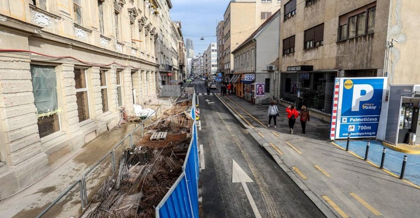 VIDEO Uklonjena ogromna skela koja se jučer srušila u centru Zagreba