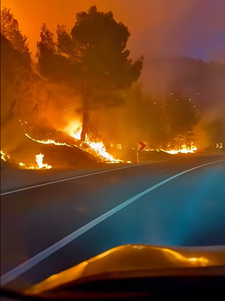 VIDEO U panici bježali s djecom dok je oko njih gorjelo: "Vatra nas je okružila"