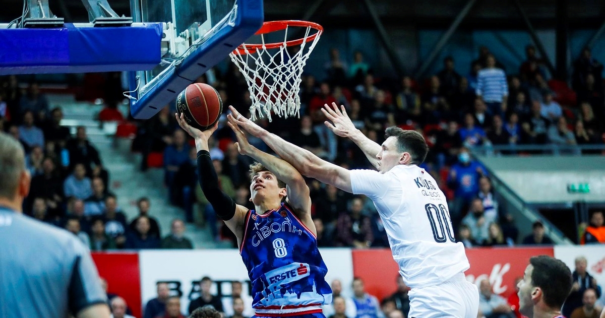 Cibona uvjerljivo izgubila od Partizana u derbiju ABA lige