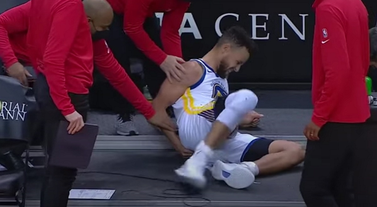 Bizarna ozljeda Stephena Curryja, u padu je ozlijedio trtičnu kost. Pogledajte kako