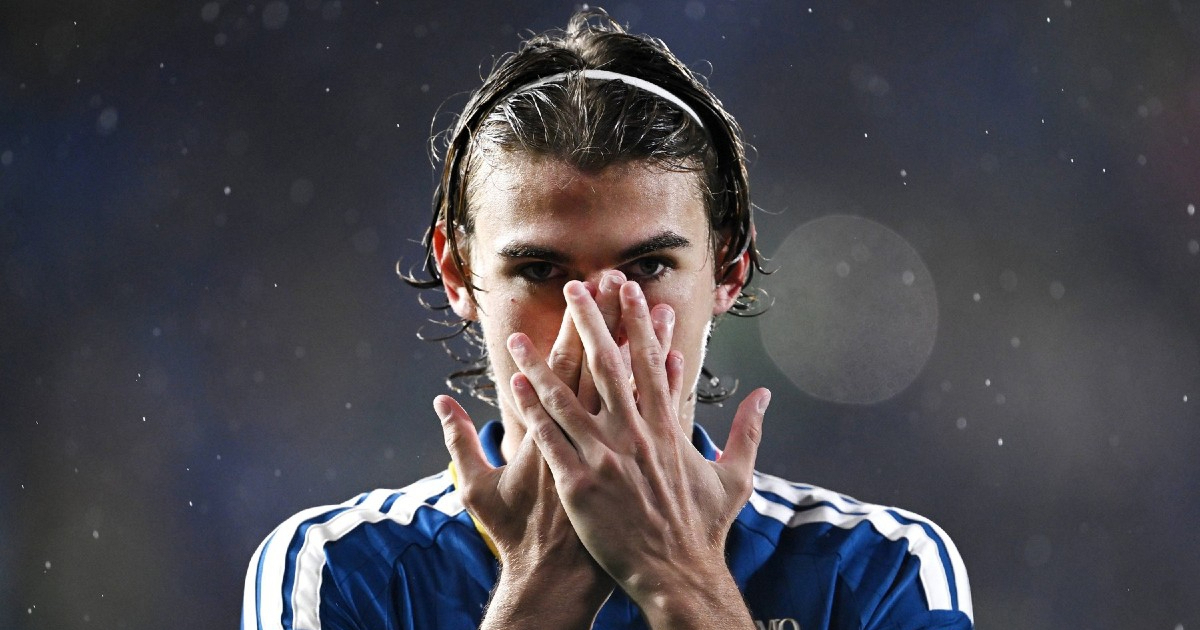 Real ga je htio vratiti, ali ostao je u Comu. Sad je uništio Manchester United