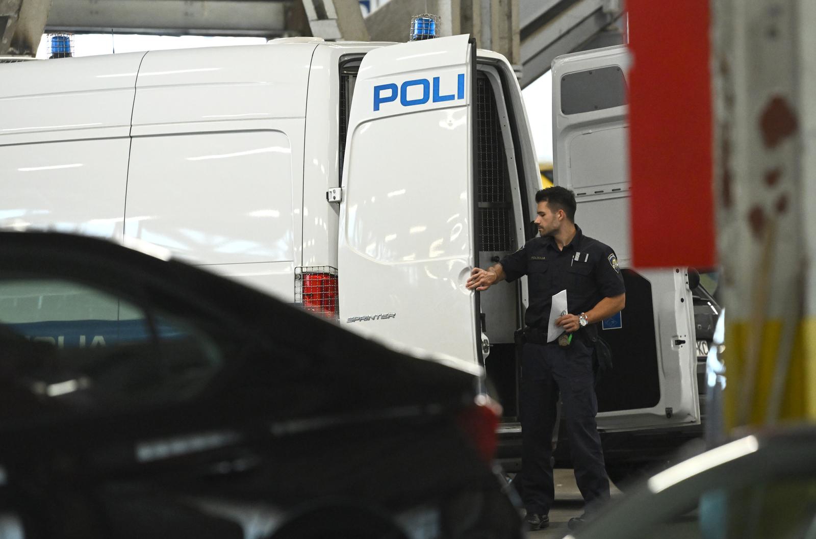 Akcija Uskoka zbog podmićivanja nogometnog suca, jedan uhićen. Doznajemo detalje