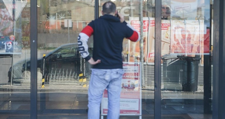 Danas je praznik. Pogledajte radno vrijeme dućana i shopping centara