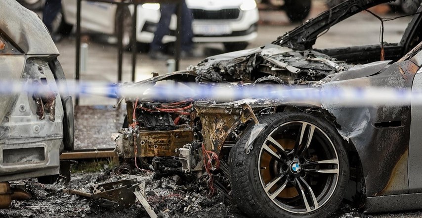 Auti u Zagrebu su namjerno zapaljeni, jedan koristila žena s više optužnica