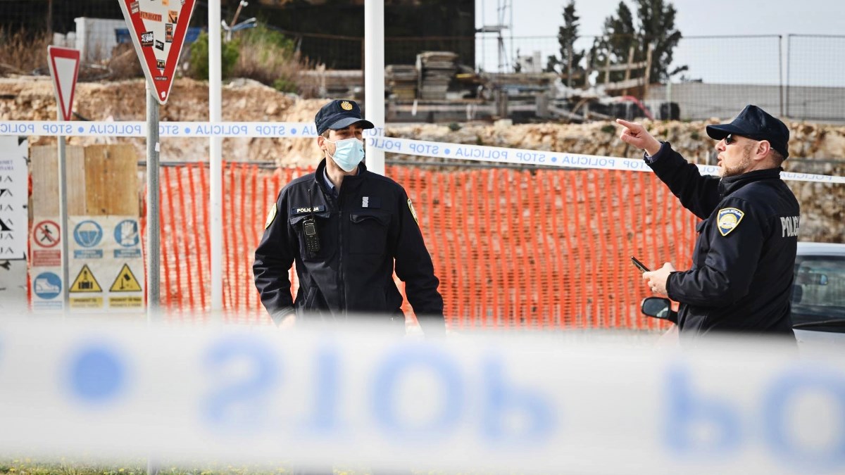 U Šibeniku kod studentskog doma jutros pronađena bomba