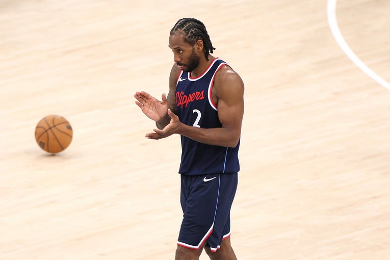 Kawhi Leonard se nakon povijesnog skandala vraća u Toronto