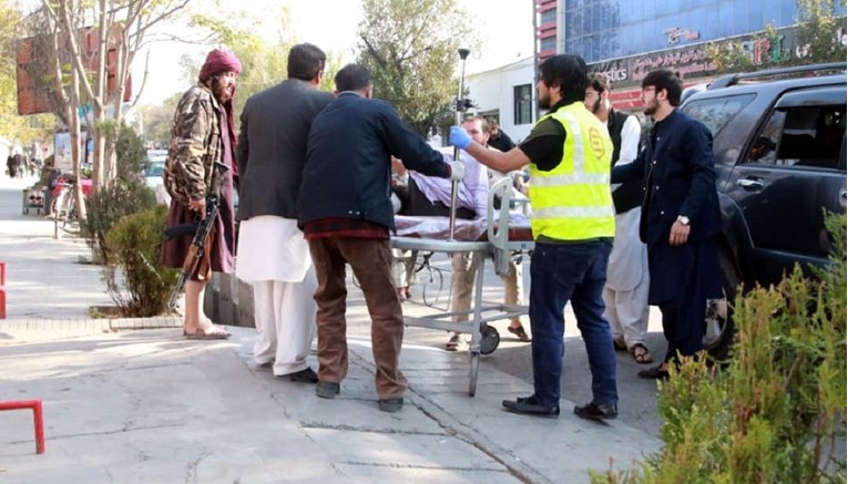 Najmanje 15 ubijenih i 34 ranjenih u eksplozijama u Kabulu