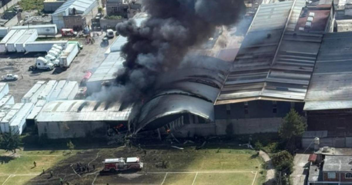 VIDEO Privatni avion srušio se u Meksiku, poginulo najmanje sedam osoba