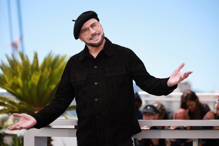 John Travolta objasnio zašto je u Cannesu nosio beretku