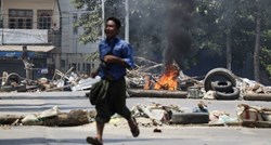 Stanovnici Mjanmara: Vojska je odrezala glavu nastavniku, zabili je na vrata škole