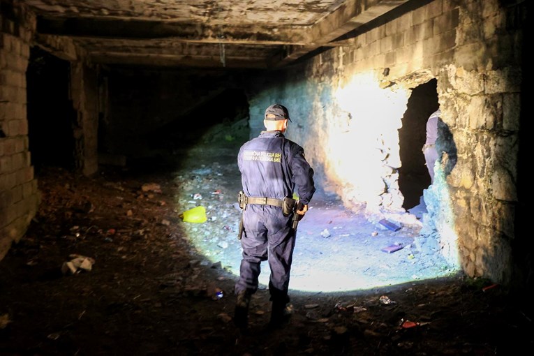 Velika policijska akcija u BiH protiv Afganistanaca koji otimaju ilegalne migrante