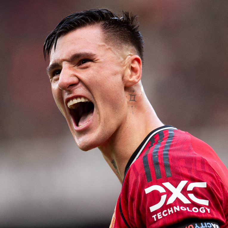 Legende žestoko kritiziraju Slovenca. Smatraju ga promašajem od 84 milijuna eura