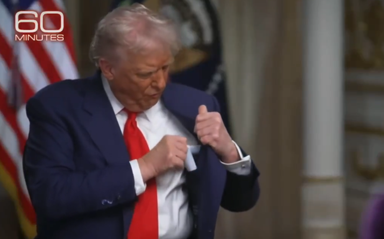 VIDEO Trump tijekom intervjua izvadio papir iz sakoa: "Donio sam popis, pogledajte"