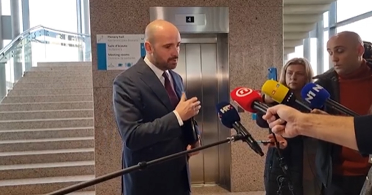 Je li rekao da ide? Paladina: Redovito razgovaram sa svima o unapređenju obnove