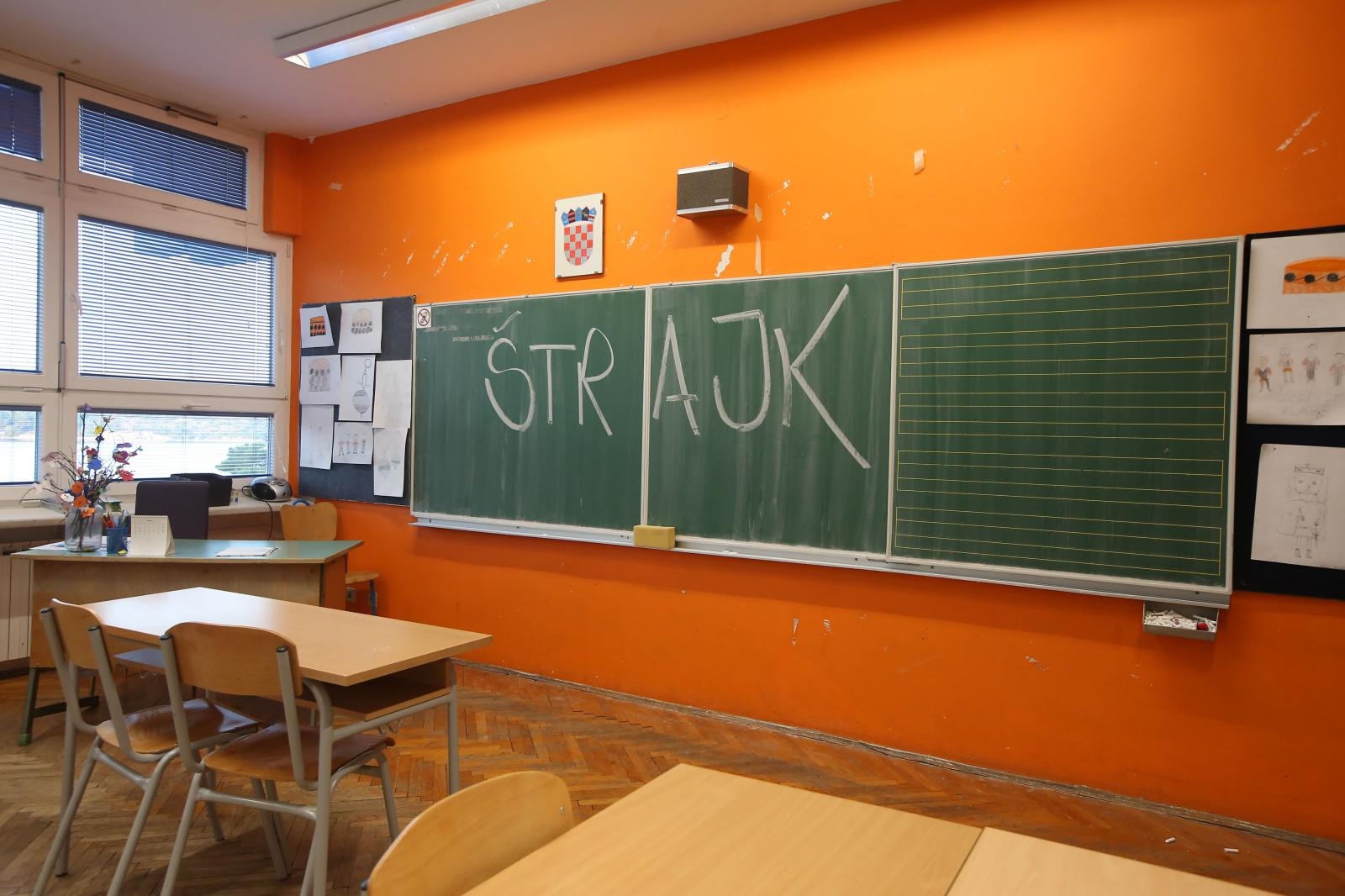 Objavljeno koje škole će štrajkati sutra i prekosutra