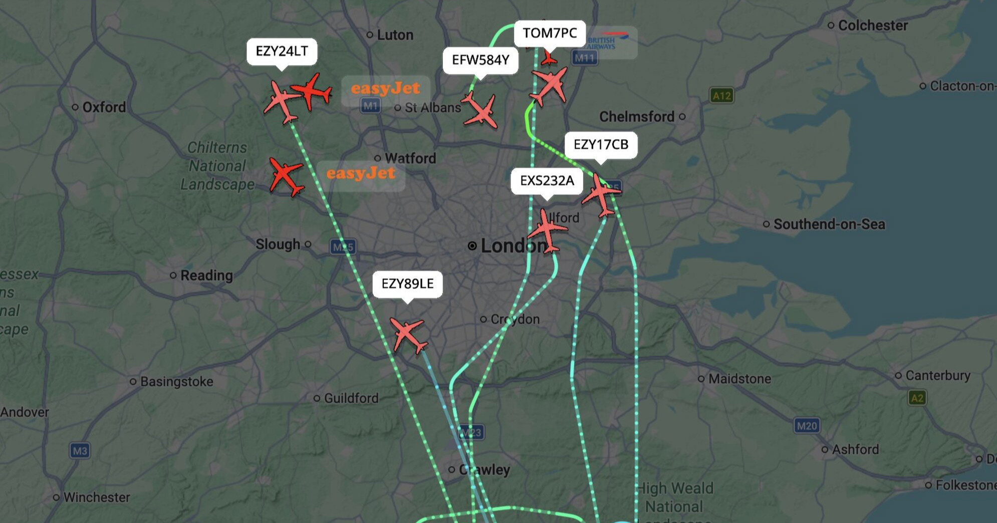 Avion kod Londona blokirao pistu. Devet aviona aktiviralo hitan kod