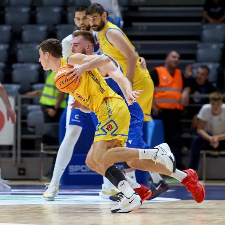 Raspao se osječki košarkaški prvoligaš: "Nećemo sudjelovati u ovom kriminalu"