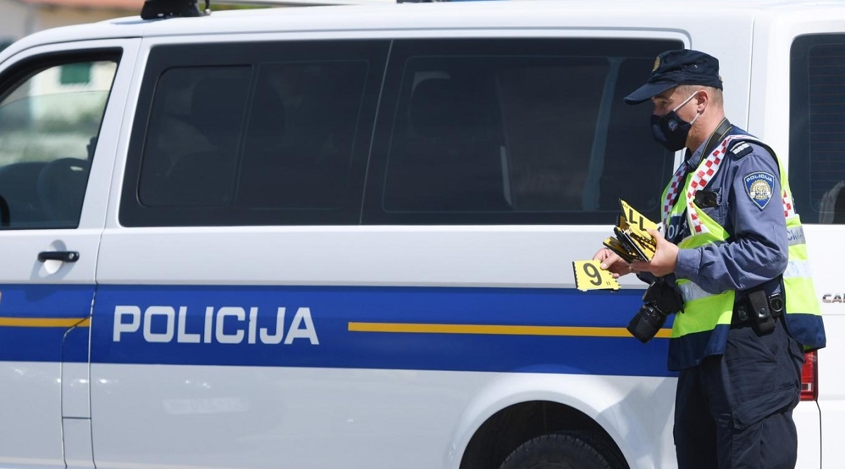 Mehaničara u Splitu usmrtio auto koji je popravljao, pao je na njega