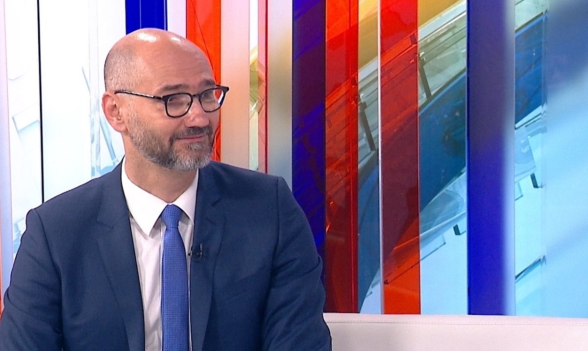 Klisović o cijepljenju: Vlada treba prvo krenuti od javnog sektora