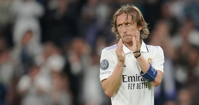Cadena Ser: Real Madrid će ponuditi novi ugovor Luki Modriću