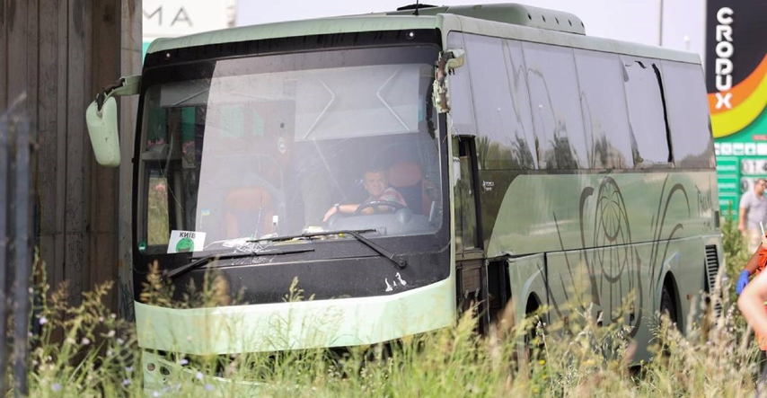 Ukrajinski autobus probio ogradu i sletio s Jadranske magistrale