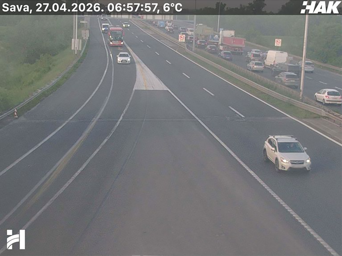 Zbog bure zabrane na cestama, nesreća na A3 i lešina na A4 stvaraju gužve