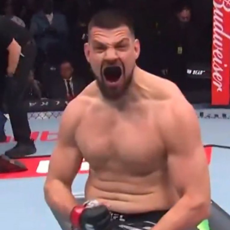 VIDEO Podrijetlom je iz Splita, a zovu ga Balkanski medvjed. Pobijedio je u UFC debiju