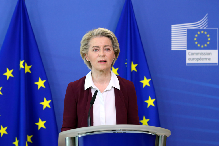 EU ima rok do sutra. Ako se ne dogovori, Rusija bi mogla više zarađivati na nafti